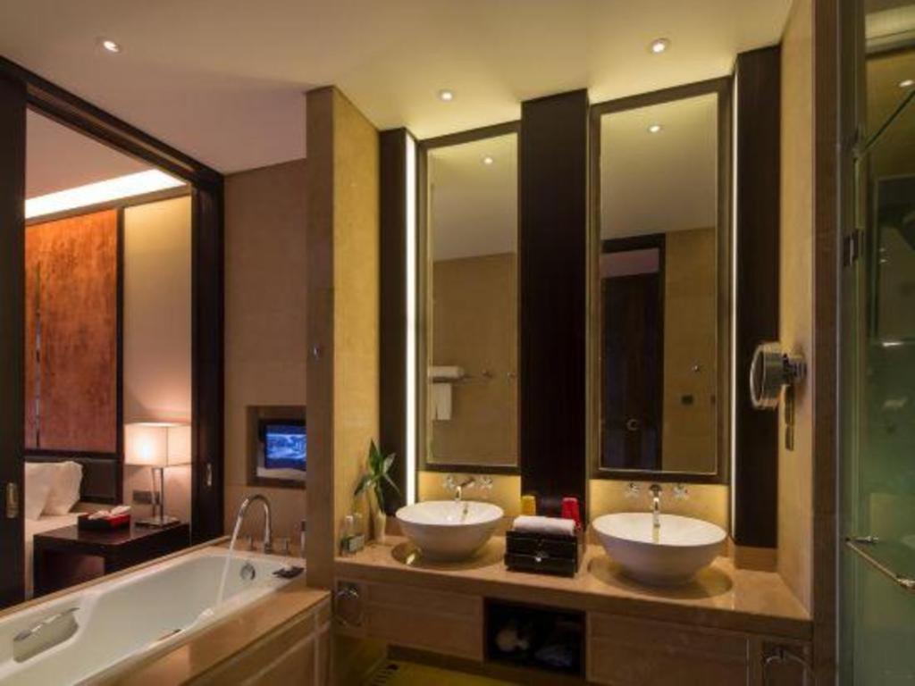 Eadry Royal Garden Hotel Haikou Haikou  Bagian luar foto